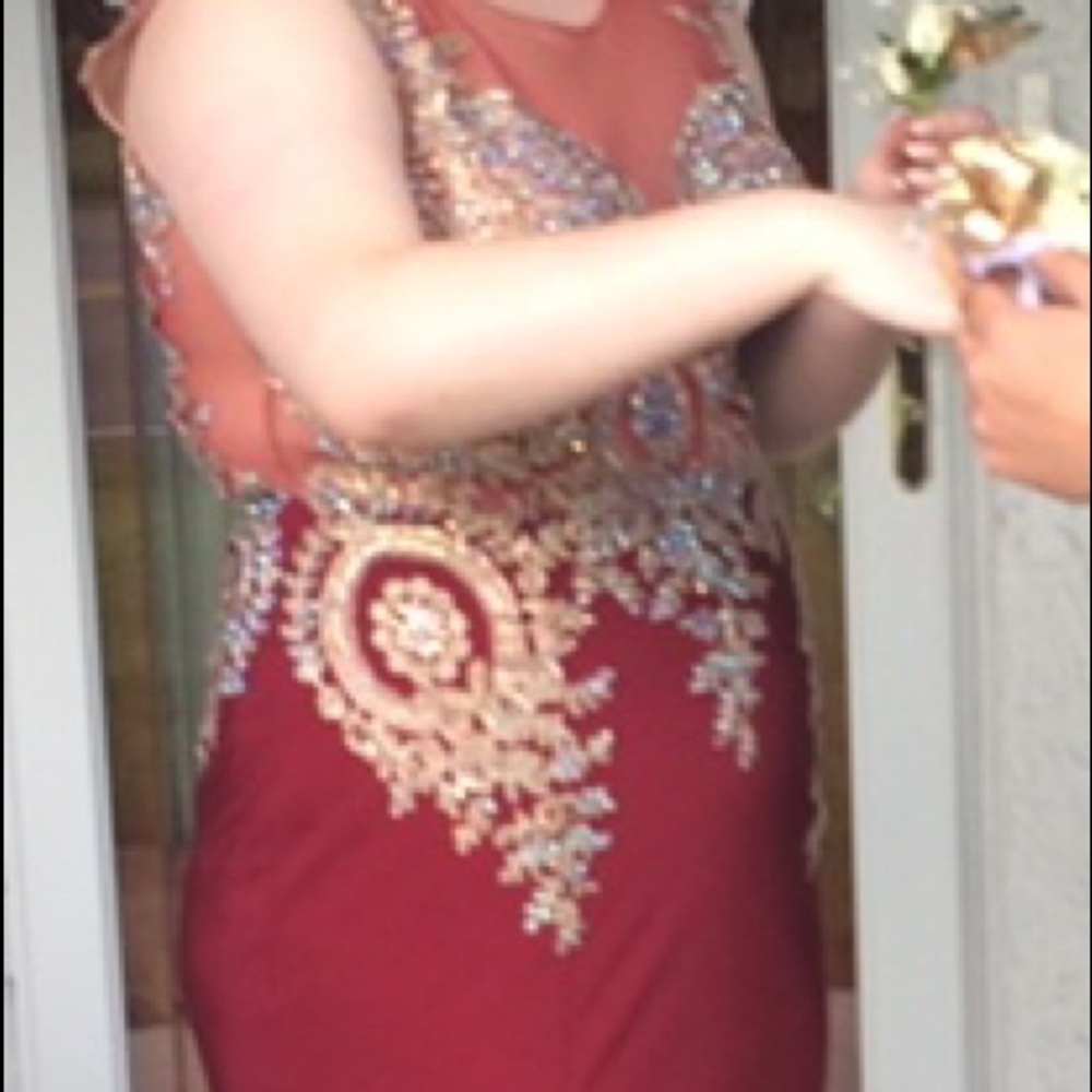 Prom Dress! - Picture 4 of 4